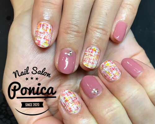 0933B157-9740-4CF2-98D3-F292FDD0F541