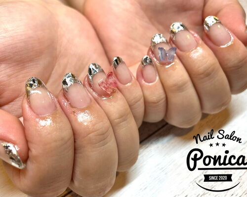 5EF1C0AC-82F6-4B96-9994-C7B1A9778786