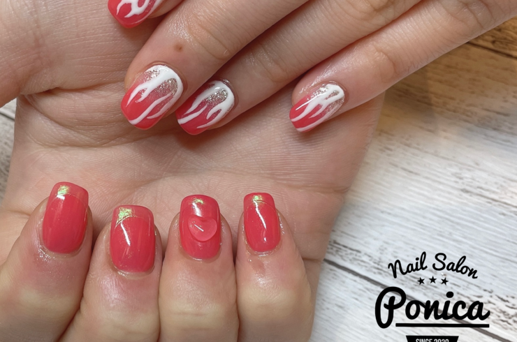 佐世保のネイルサロンなら良心価格のnail Salon Ponicaへ